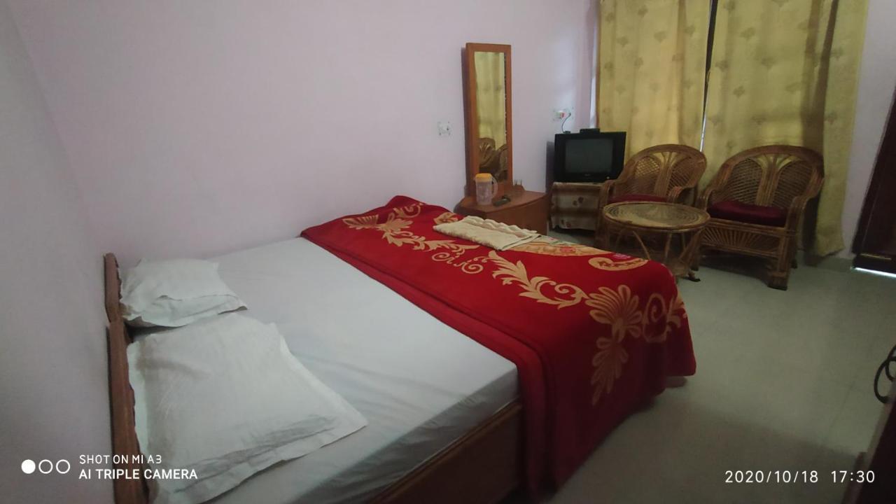 Hotel Himalayan Inn Uttarkashi Экстерьер фото