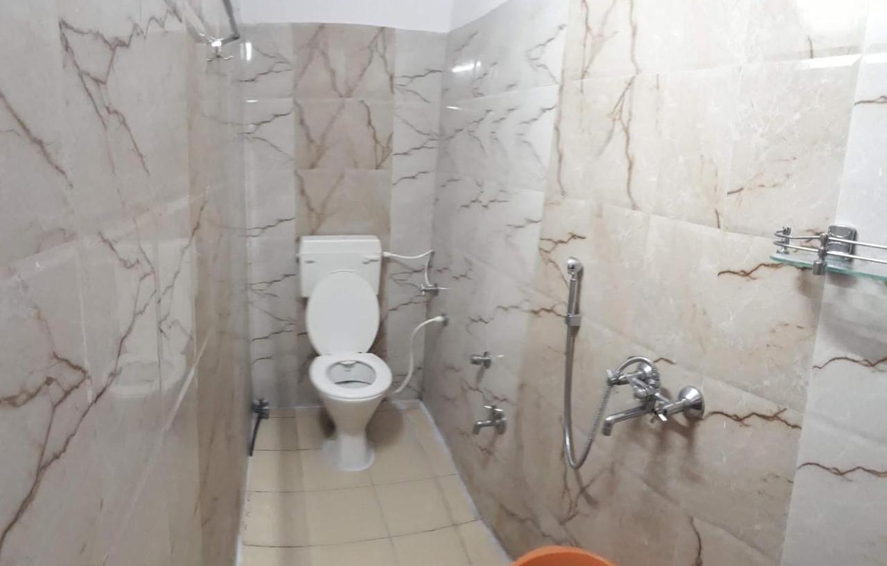 Hotel Himalayan Inn Uttarkashi Экстерьер фото